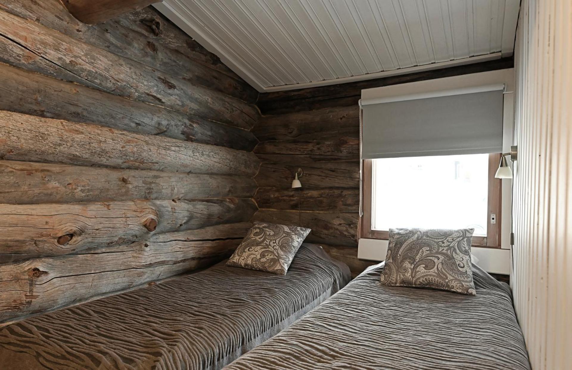 Classic Log Cabin Ski-In Ski-Out Levi Bagian luar foto