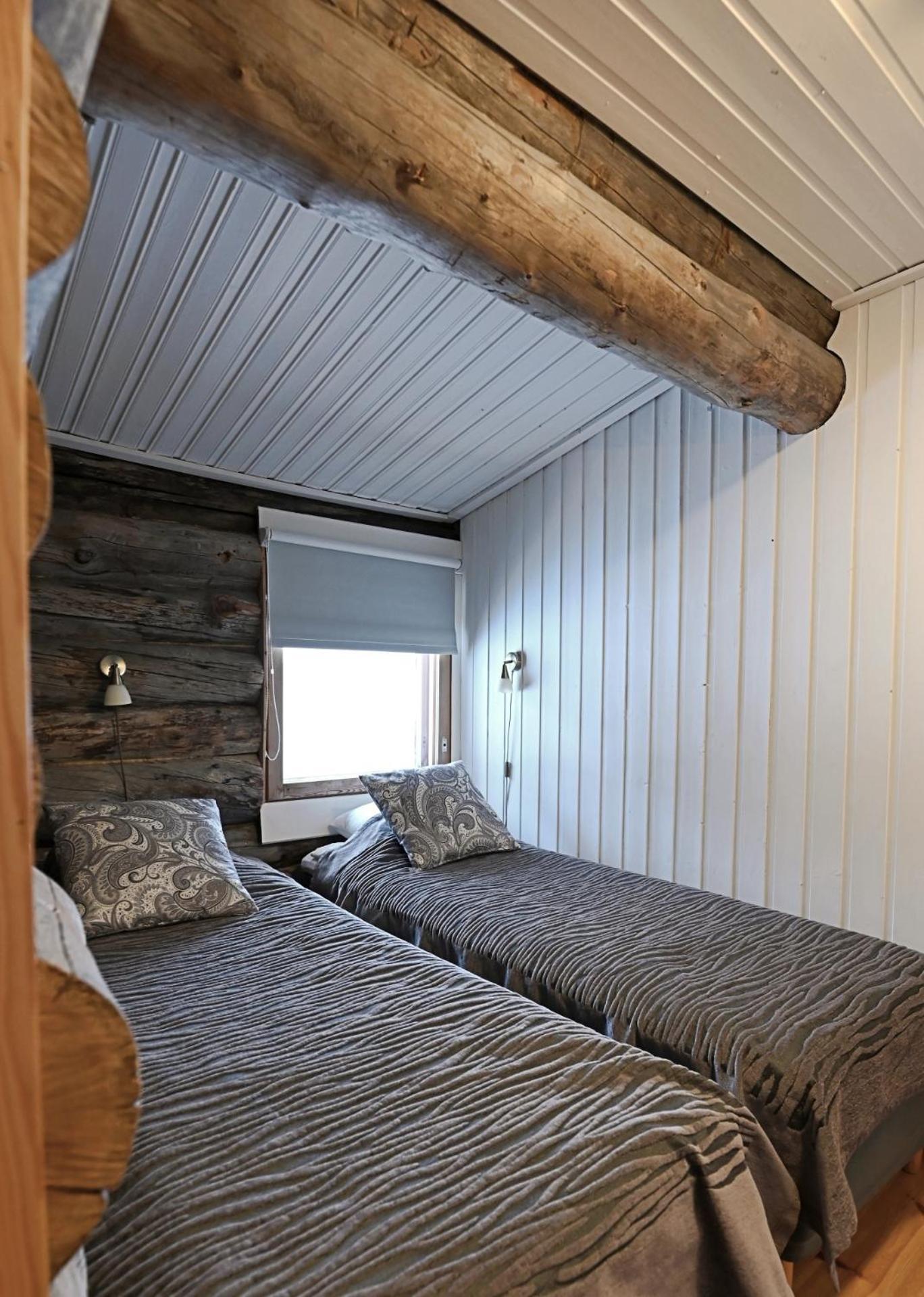 Classic Log Cabin Ski-In Ski-Out Levi Bagian luar foto