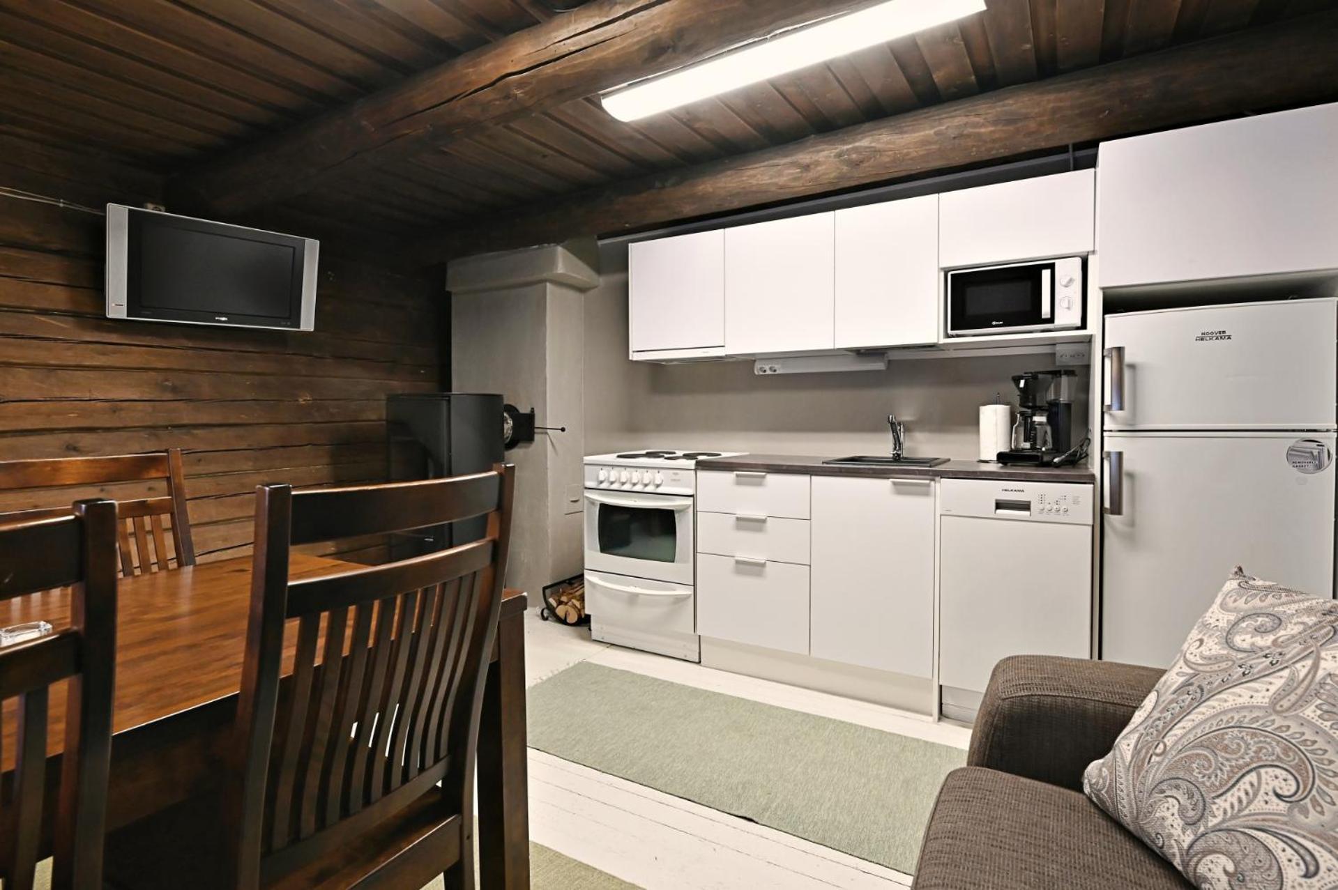 Classic Log Cabin Ski-In Ski-Out Levi Bagian luar foto